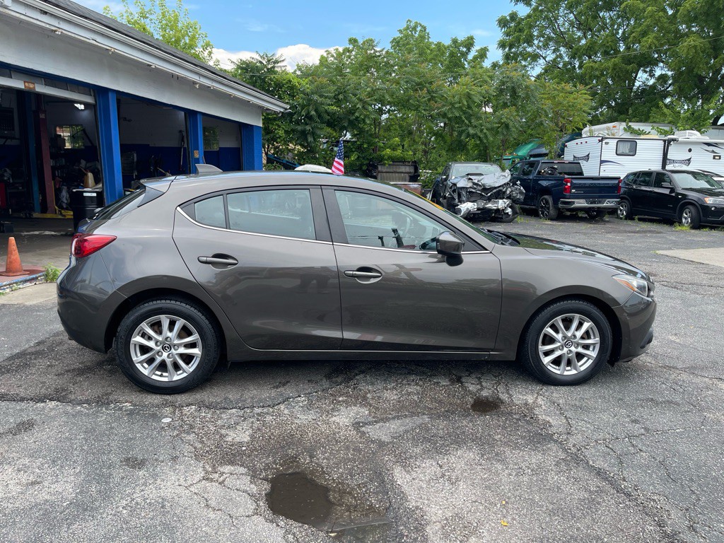 2015 Mazda Mazda3 Image 7