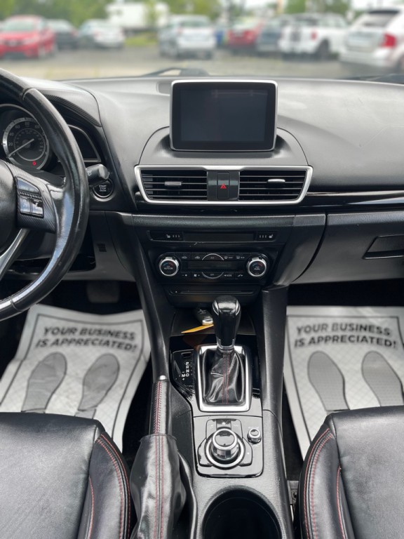 2015 Mazda Mazda3 Image 12