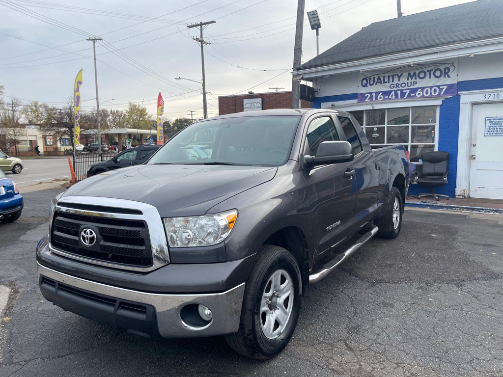 2011 Toyota Tundra Image 2