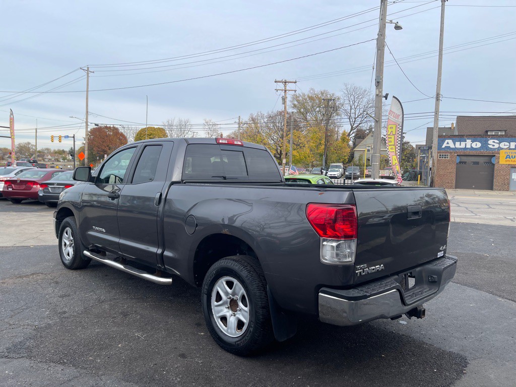 2011 Toyota Tundra Image 4