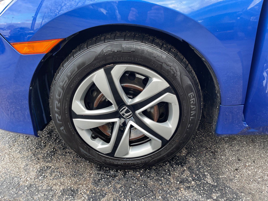 2017 Honda Civic Image 18