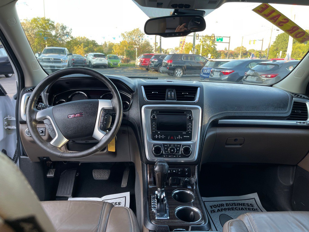 2016 GMC Acadia Image 13