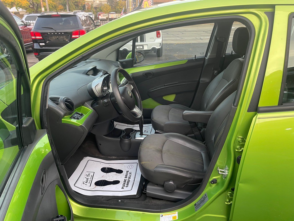 2014 Chevrolet Spark Image 10