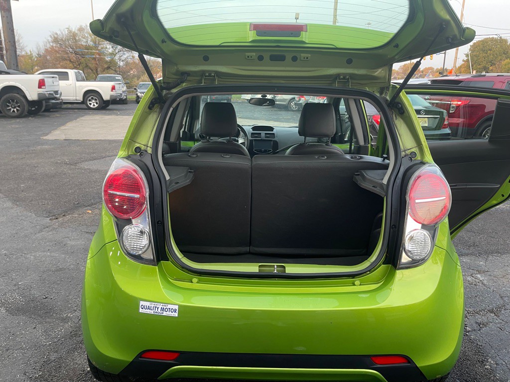 2014 Chevrolet Spark Image 11