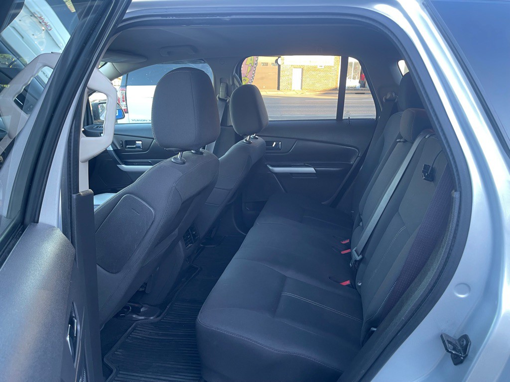 2014 Ford Edge Image 11