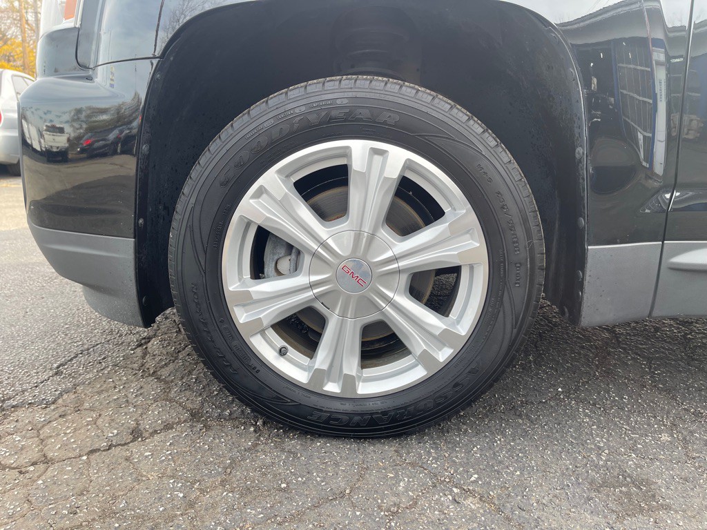 2017 GMC Terrain Image 14