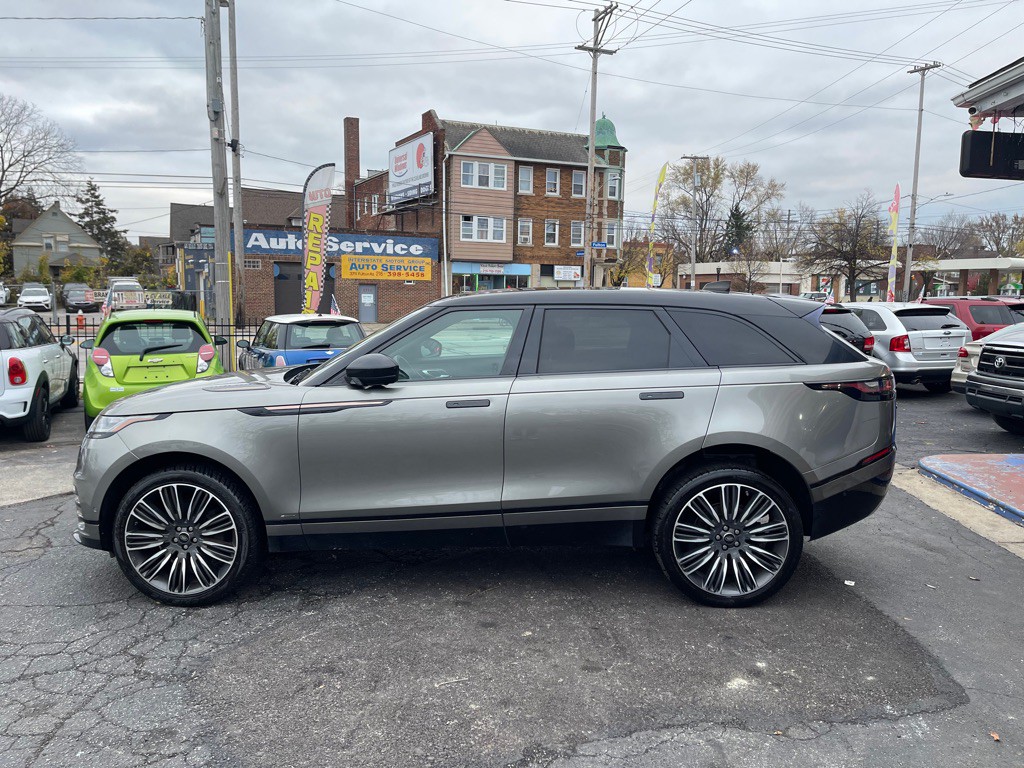 2018 Land Rover Range Rover Image 3