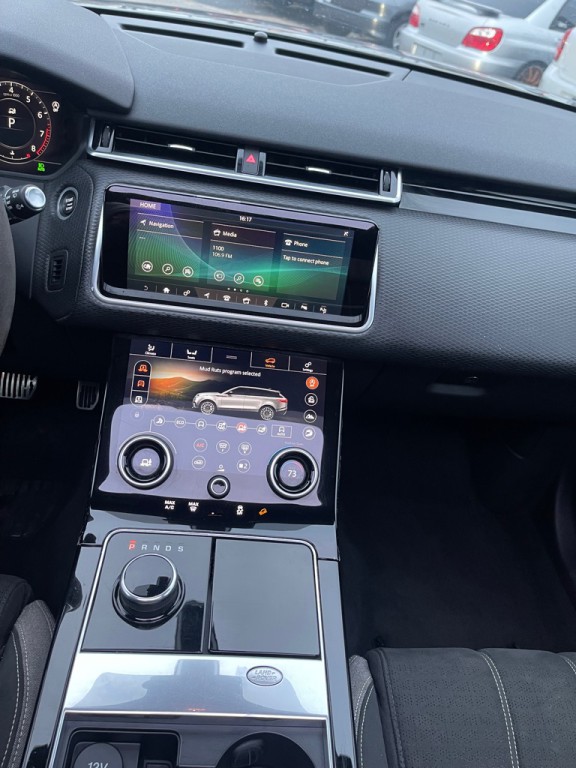 2018 Land Rover Range Rover Image 13