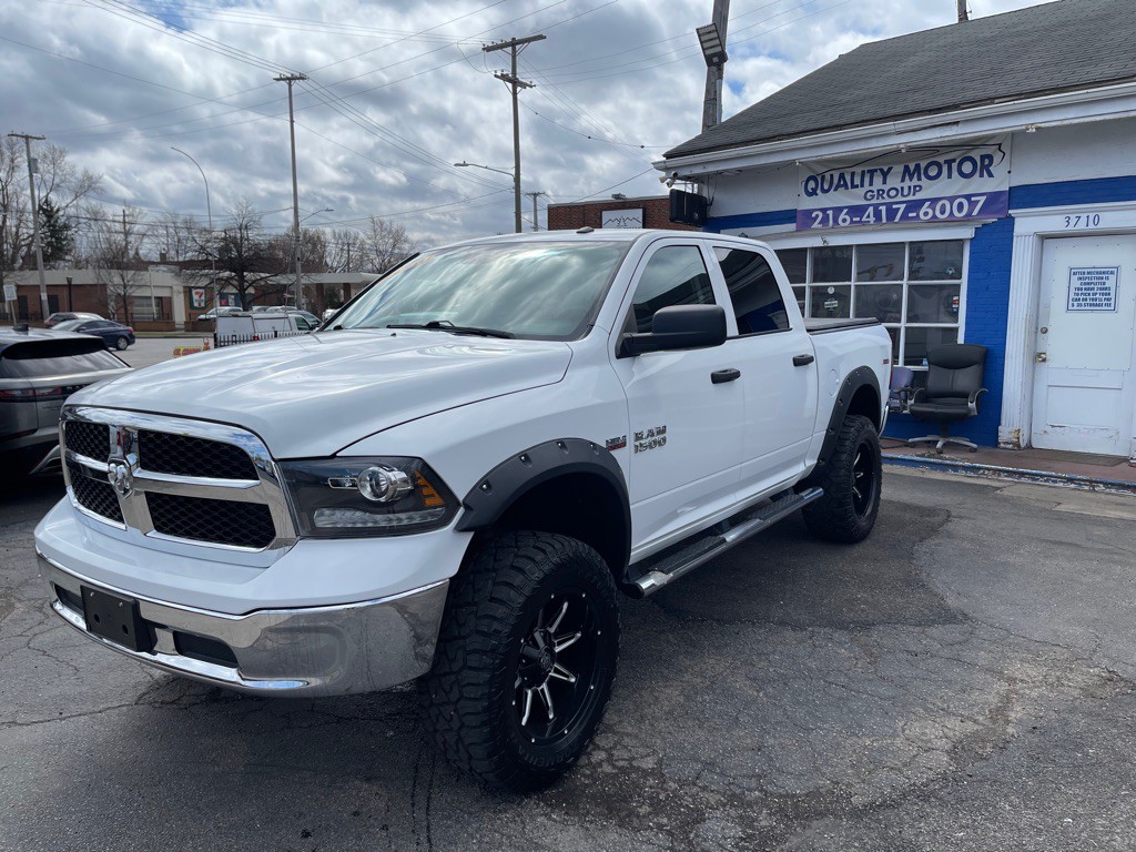 2017 RAM 1500 Image 2