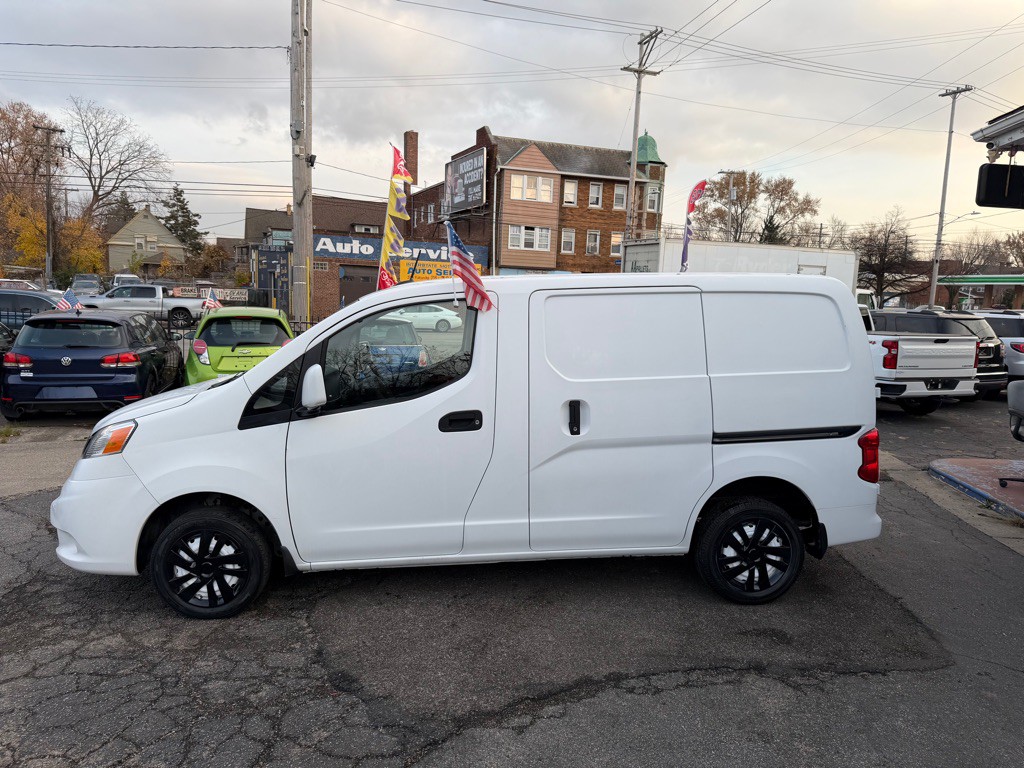 2015 Nissan NV200 Image 3