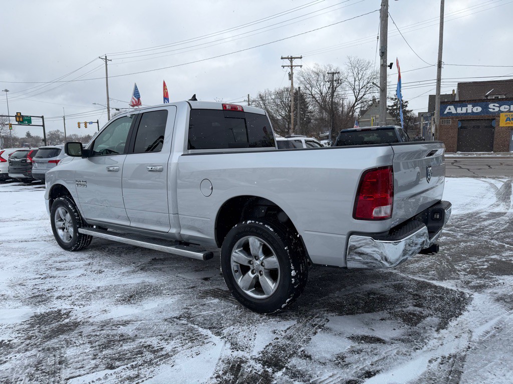 2017 RAM 1500 Image 4