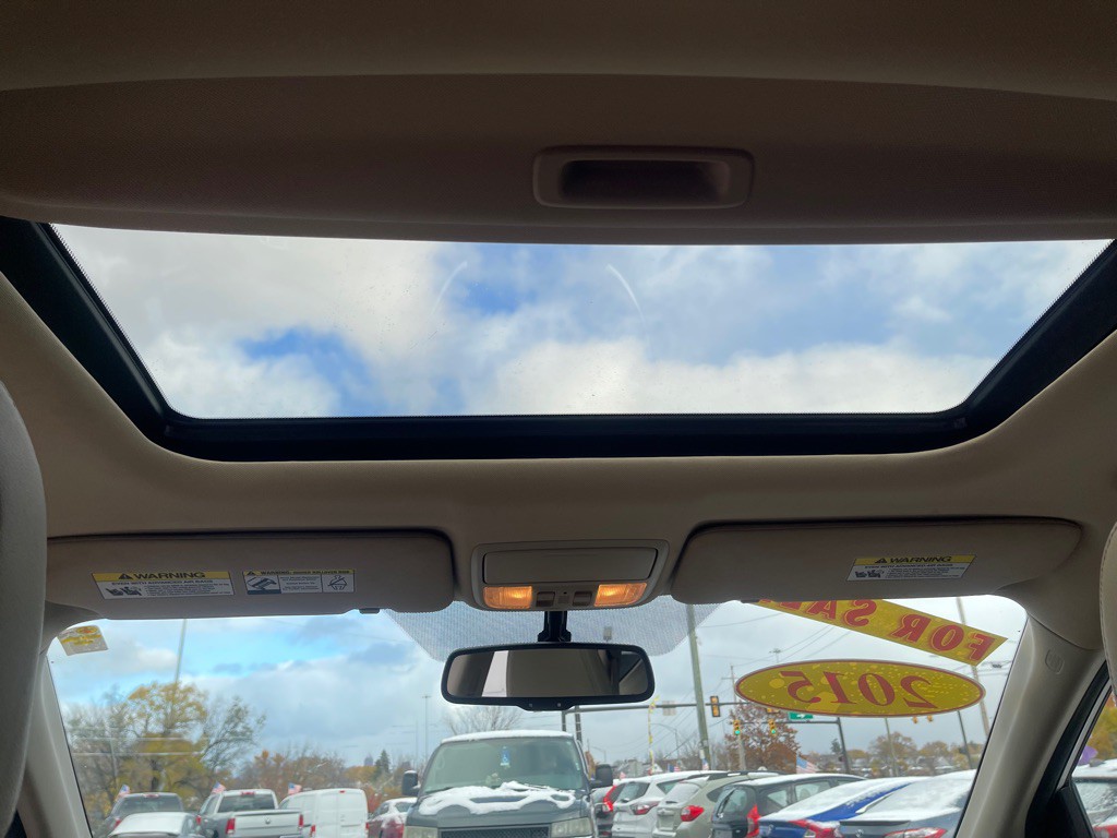 2015 Honda CR-V Image 14