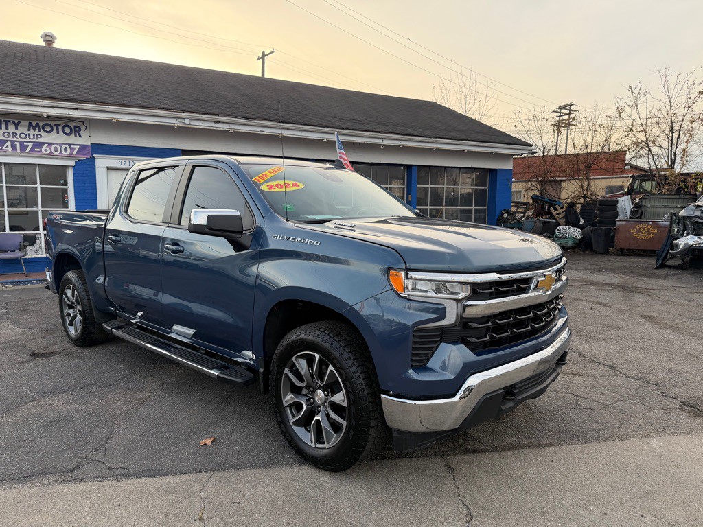 2024 Chevrolet Silverado 1500 Image 8