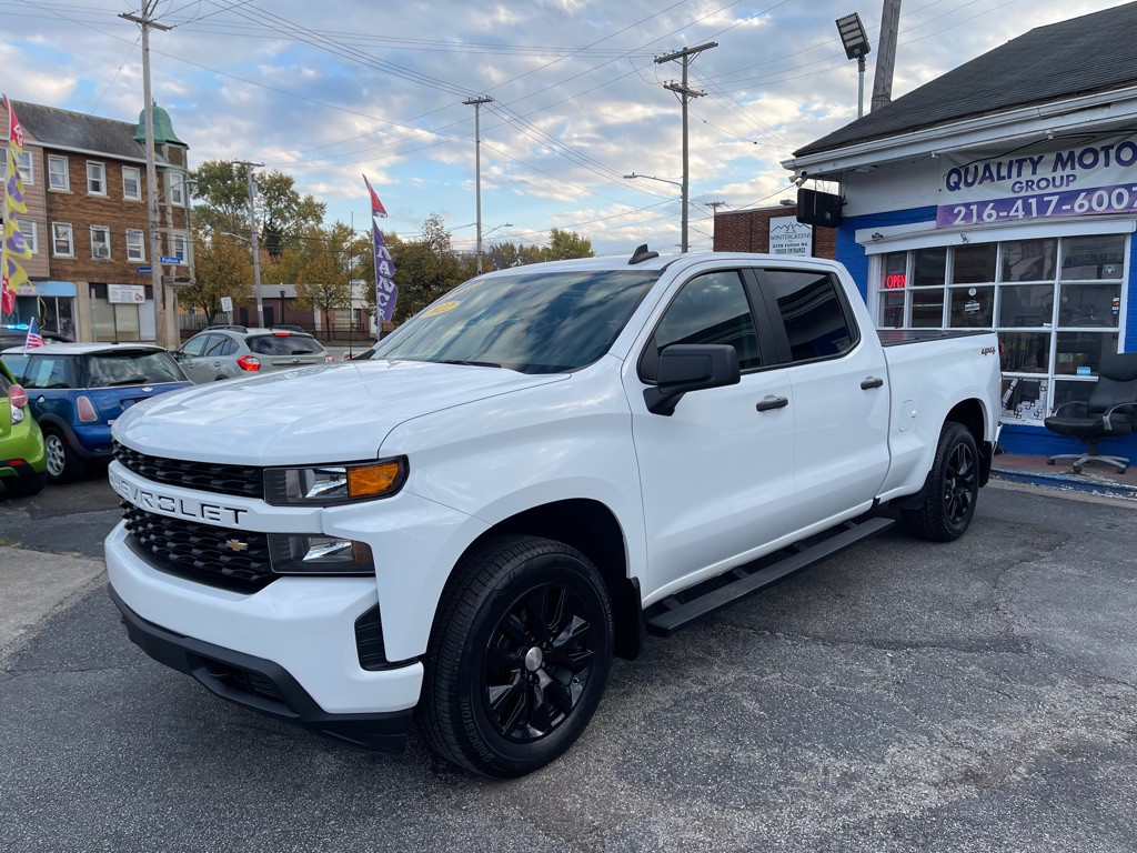 2022 Chevrolet Silverado 1500 Image 2