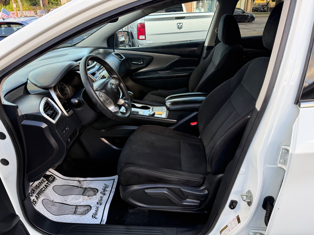 2017 Nissan Murano Image 10