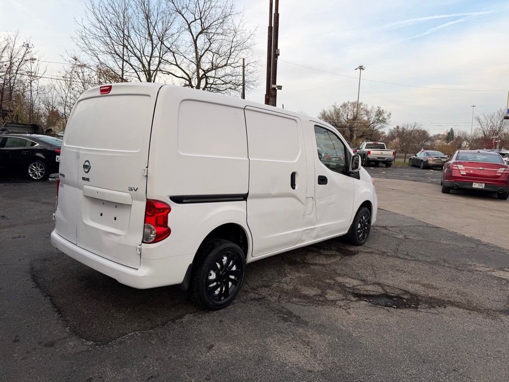 2015 Nissan NV200 Image 6