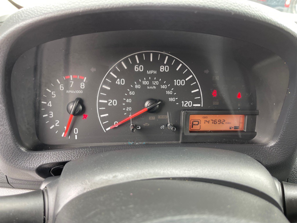 2015 Nissan NV200 Image 10