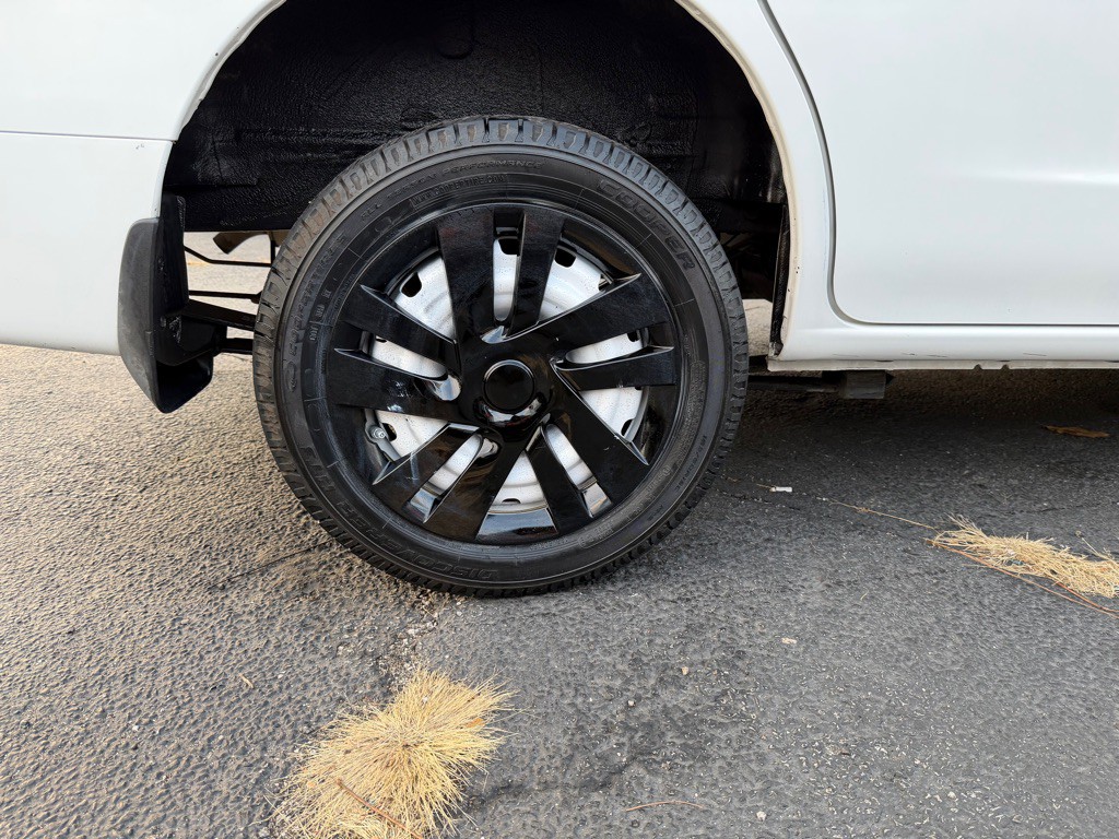 2015 Nissan NV200 Image 18