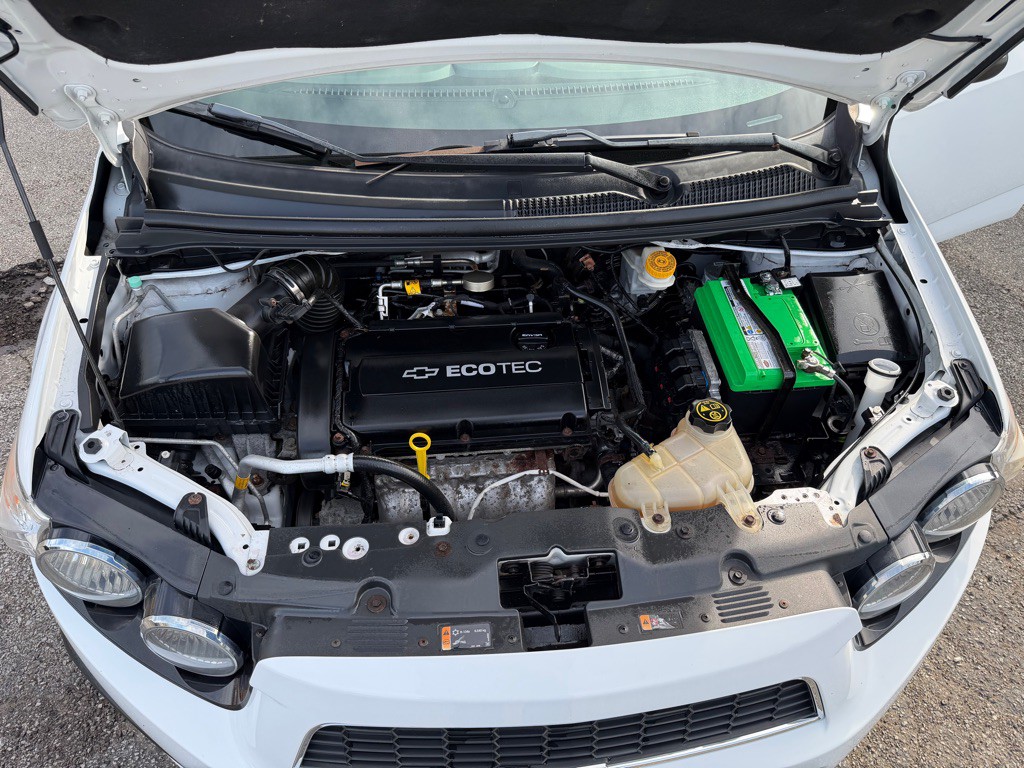 2013 Chevrolet Sonic Image 14