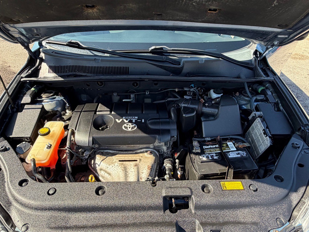 2011 Toyota Rav4 Image 16