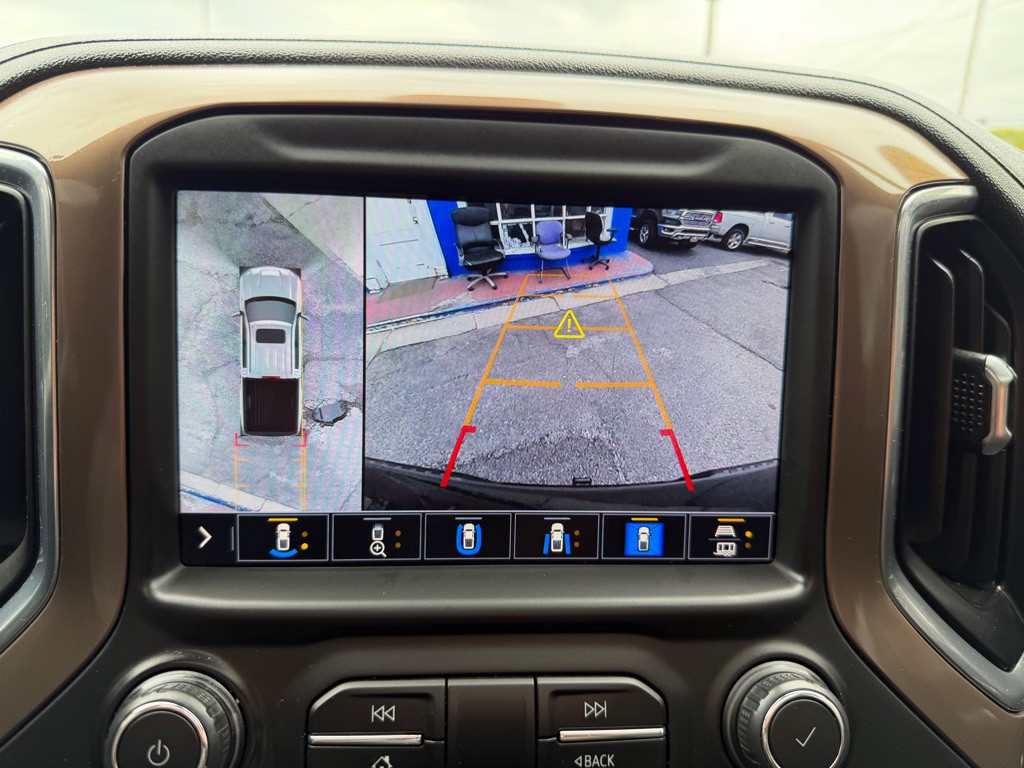 2021 Chevrolet Silverado 1500 Image 17