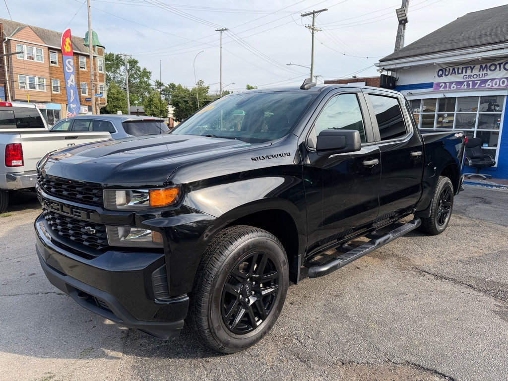 2022 Chevrolet Silverado 1500 Image 2