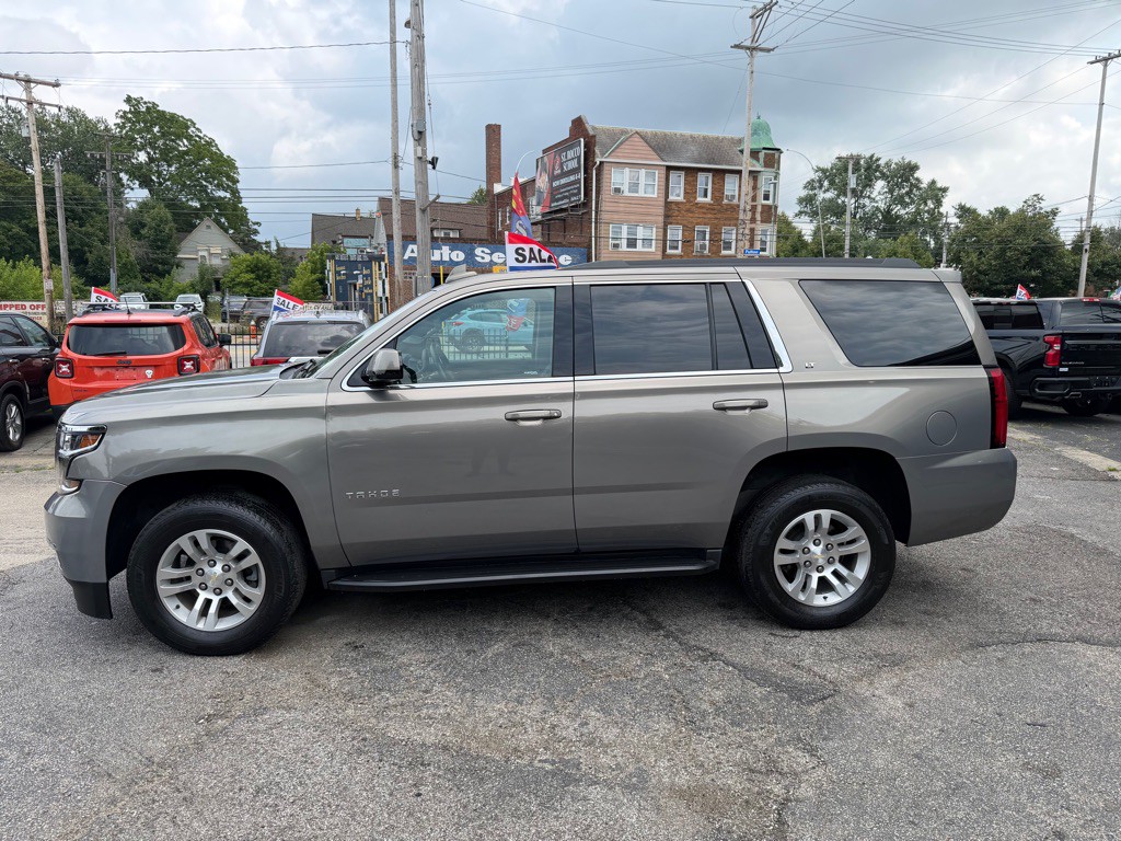 2019 Chevrolet Tahoe Image 3