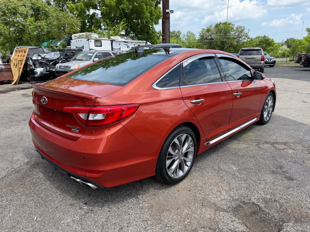 2015 Hyundai Sonata Image 6