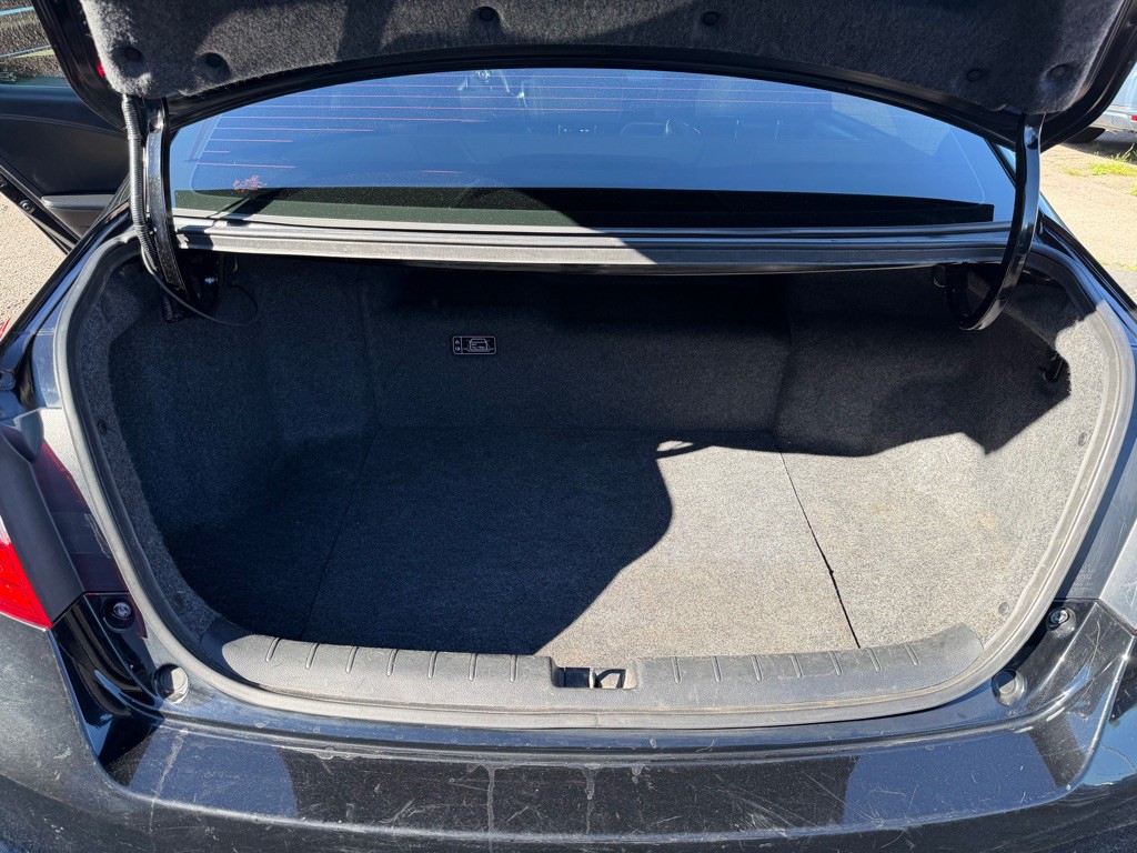 2017 Honda Accord Image 12