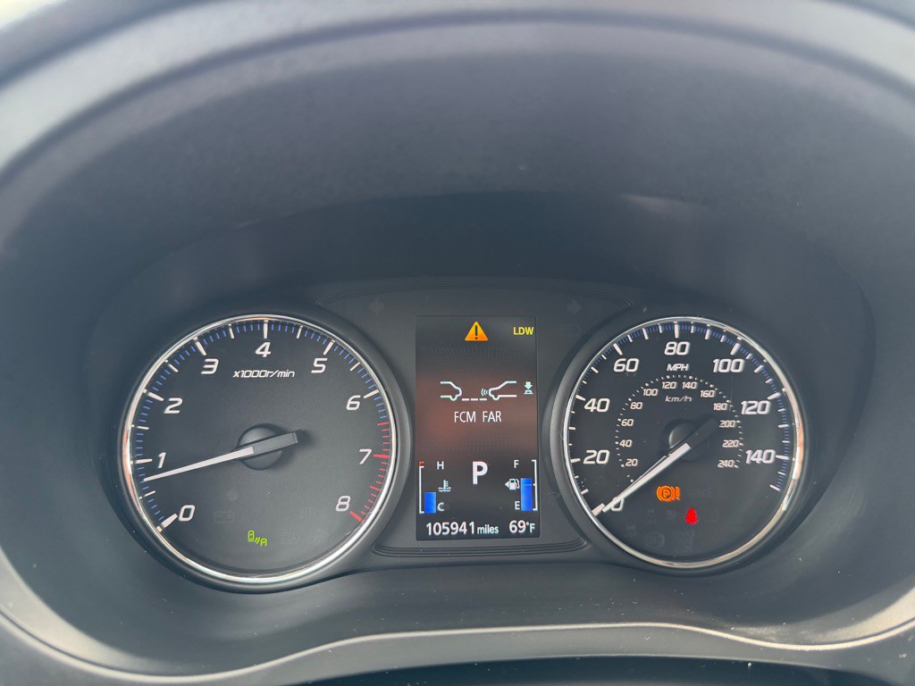 2020 Mitsubishi Outlander Image 16
