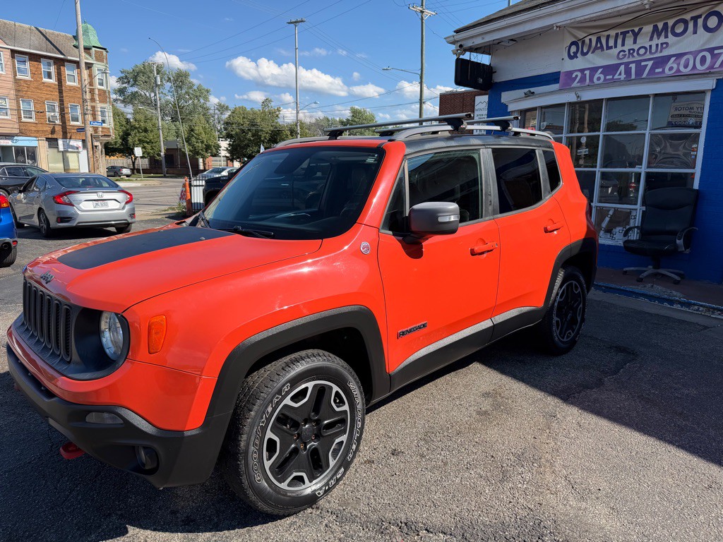 2015 Jeep Renegade Image 2