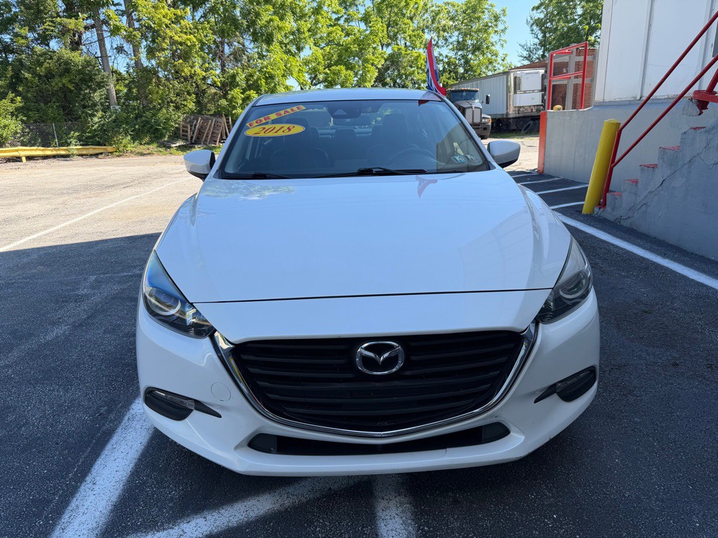 2018 Mazda Mazda3 Image 1
