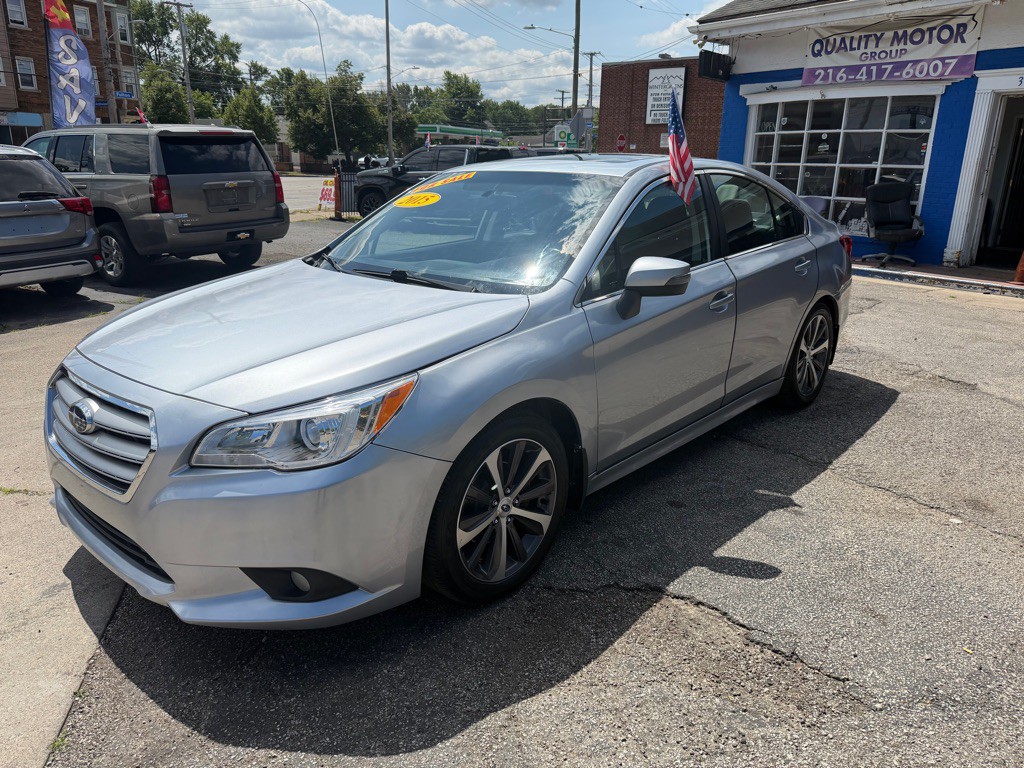 2015 Subaru Legacy Image 2