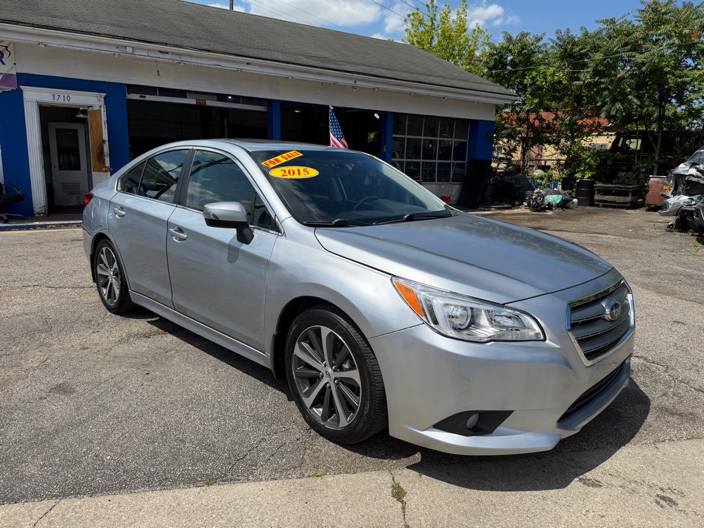 2015 Subaru Legacy Image 8