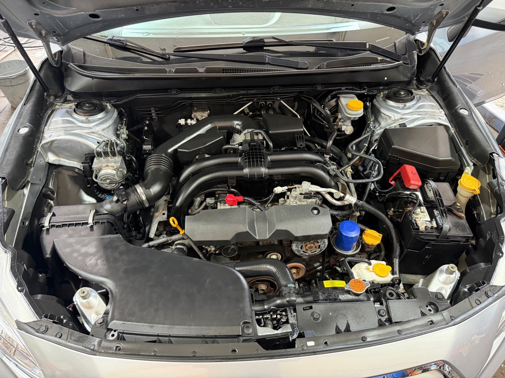 2015 Subaru Legacy Image 19