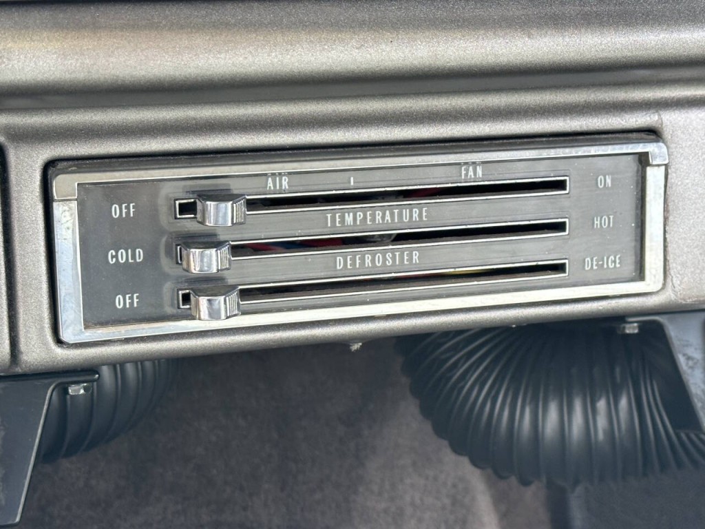 1966 Chevrolet Bel Air Image 31