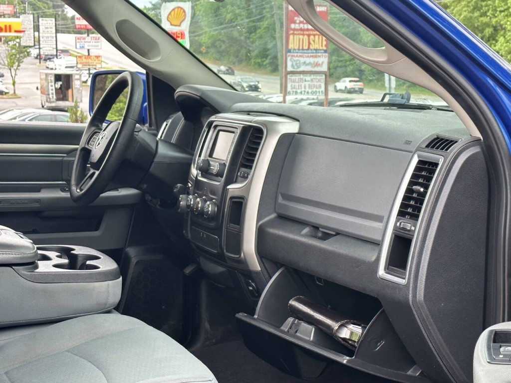 2018 RAM 1500 Image 16