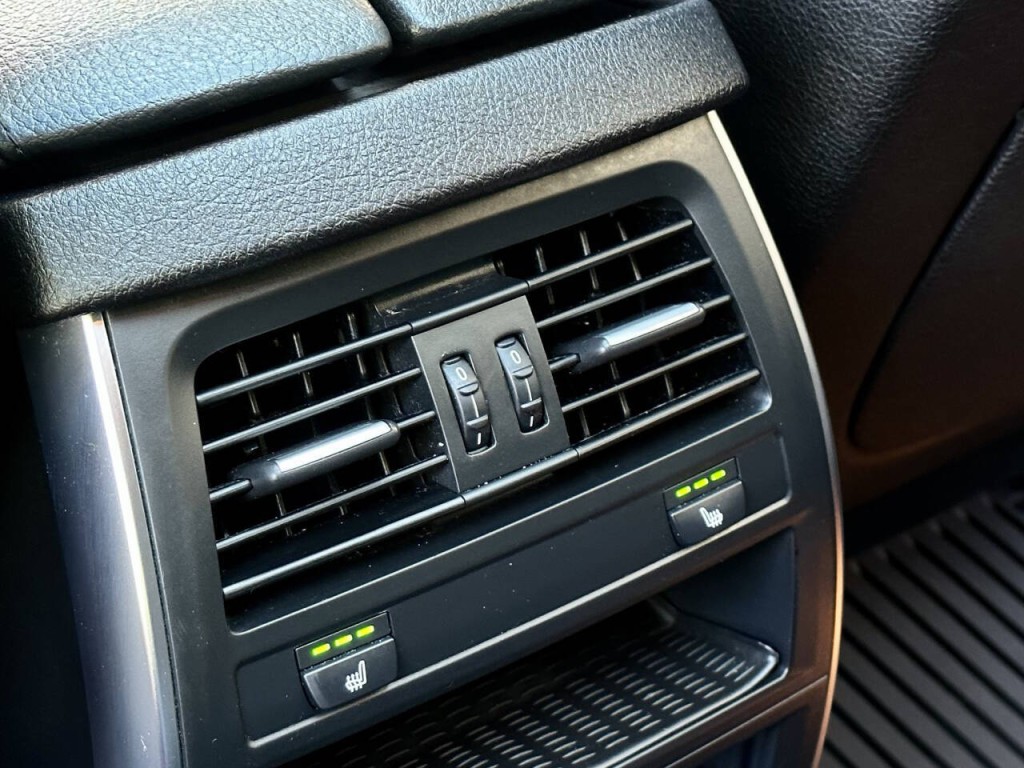 2013 BMW 5 Series Image 35
