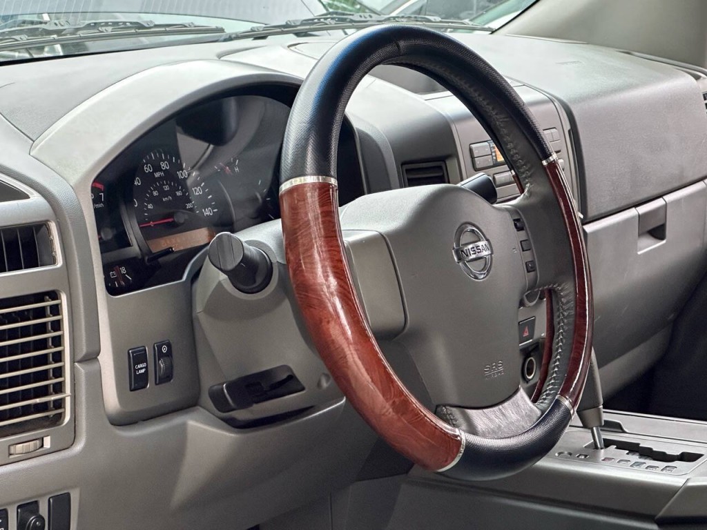 2006 Nissan Titan Image 21