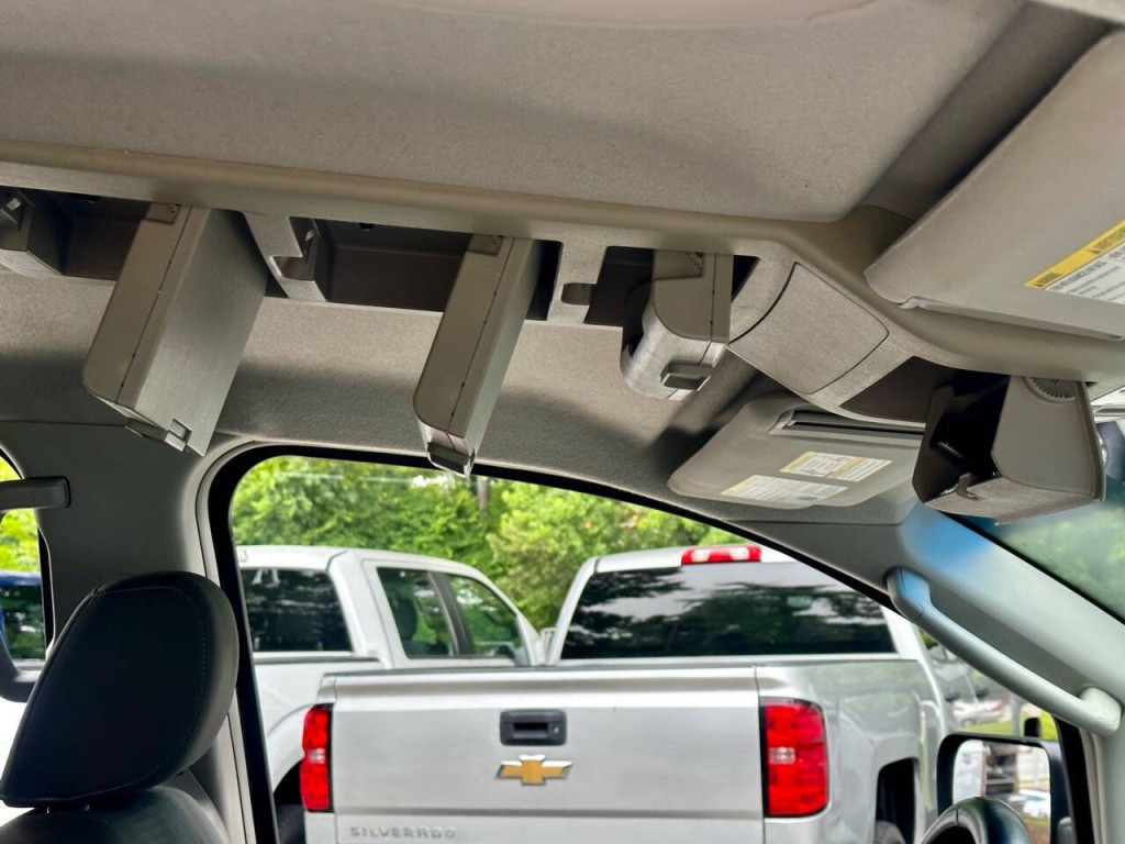 2006 Nissan Titan Image 26