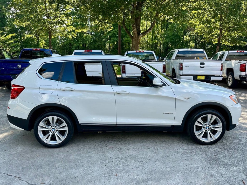 2011 BMW X3 Image 26