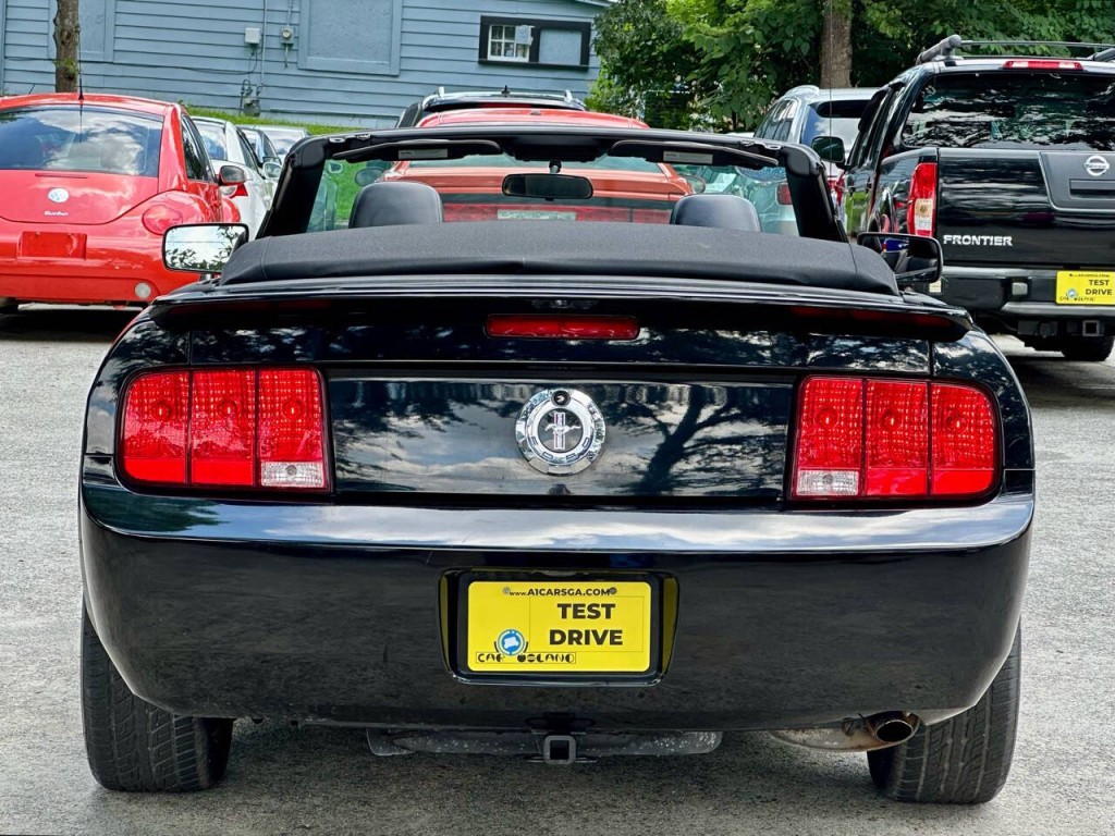 2007 Ford Mustang Image 5