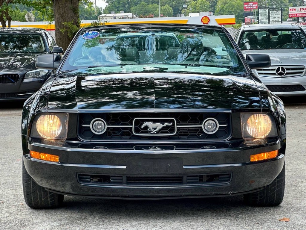 2007 Ford Mustang Image 6