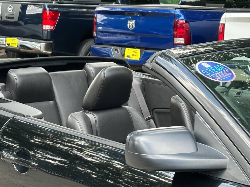 2007 Ford Mustang Image 16