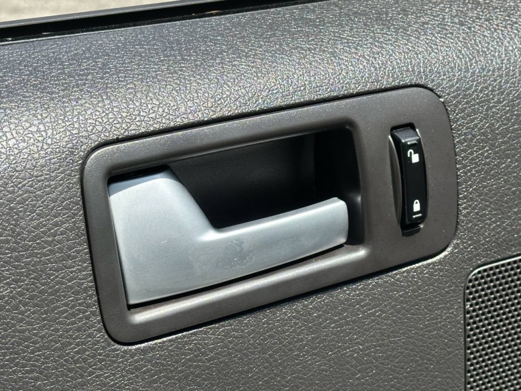 2007 Ford Mustang Image 32