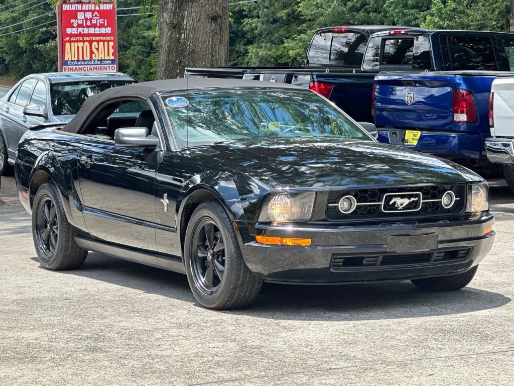 2007 Ford Mustang Image 36