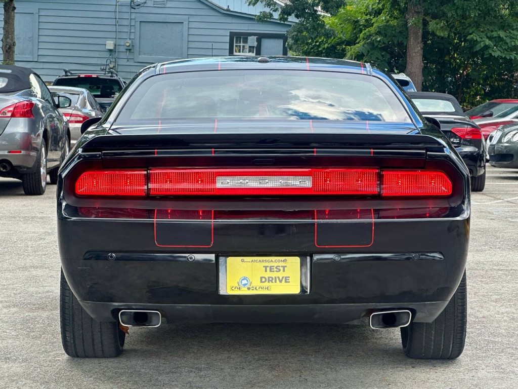 2013 Dodge Challenger Image 5