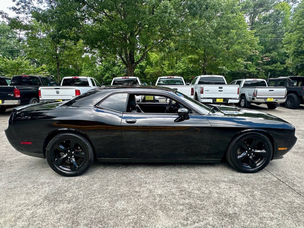 2013 Dodge Challenger Image 7