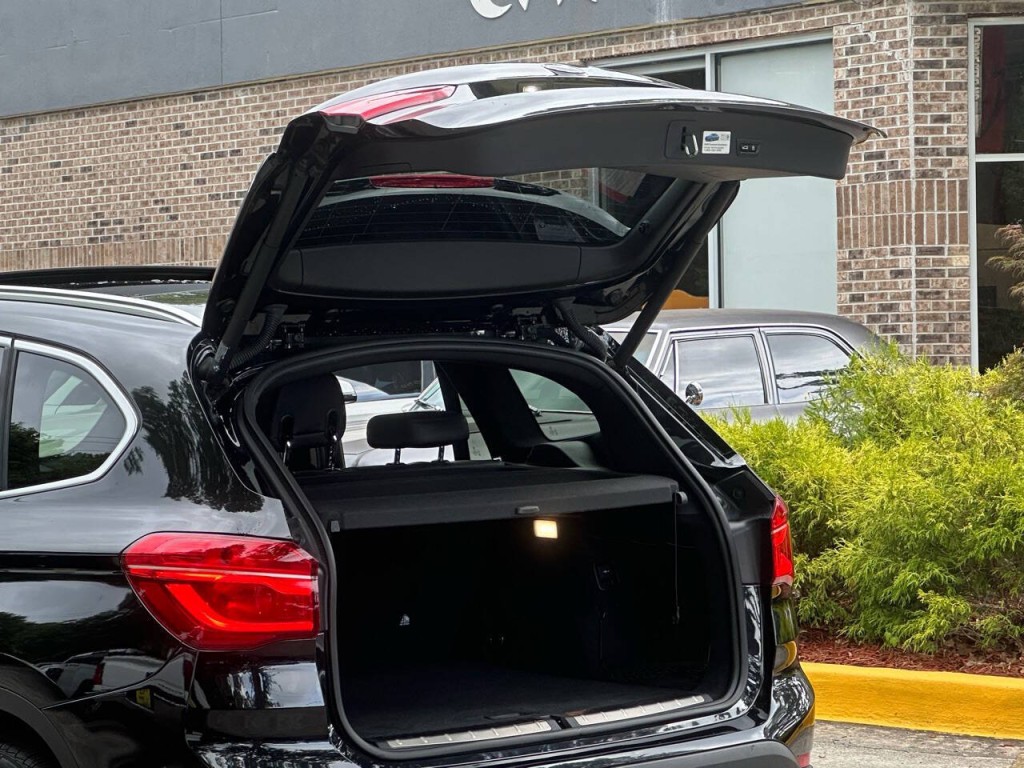 2016 BMW X1 Image 19