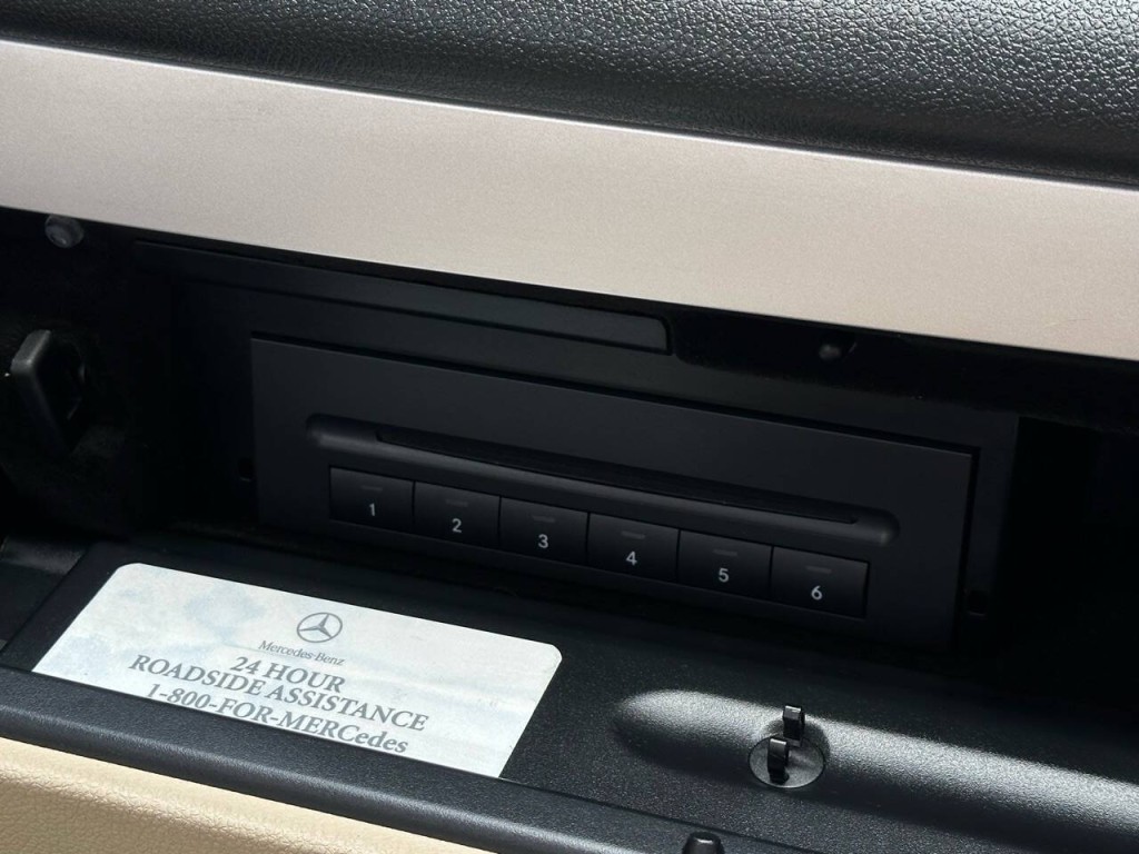 2006 Mercedes-Benz SLK-Class Image 10